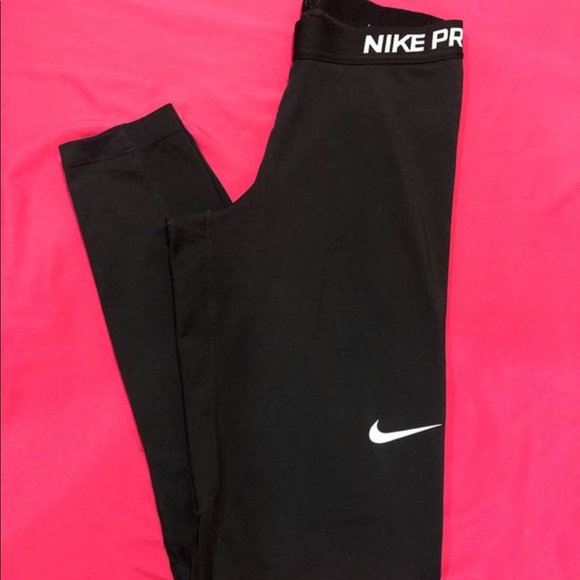 Nike Pants - Nike Pro Dri-Fit Leggings Nike Pants - Nike Pro Dri-Fit Leggings
